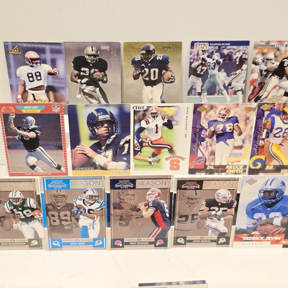 NFL Football Card Collection Set - Picture 10 of 16